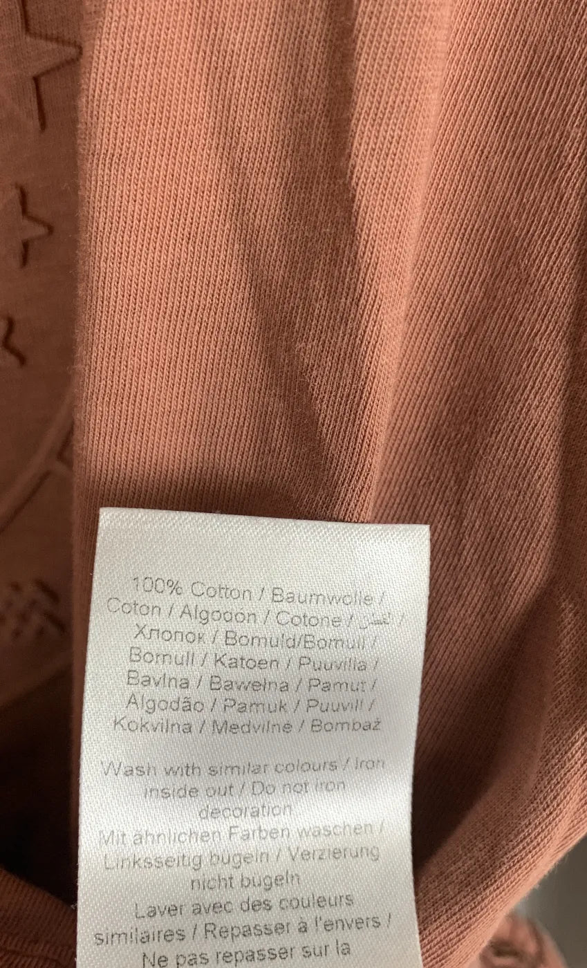 Cream långärmad topp med broderad zodiak