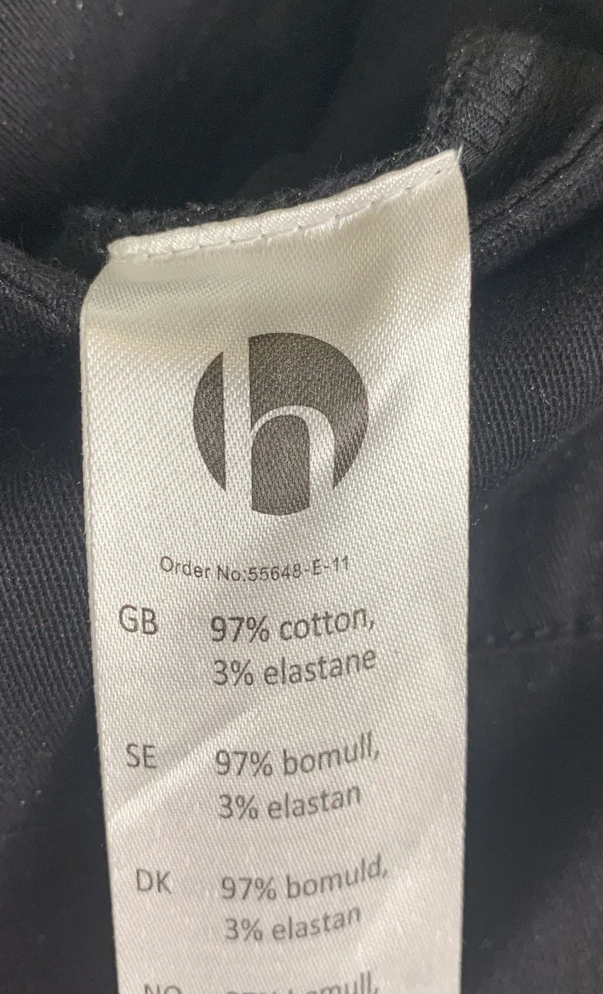 Svarta byxor med hög midja