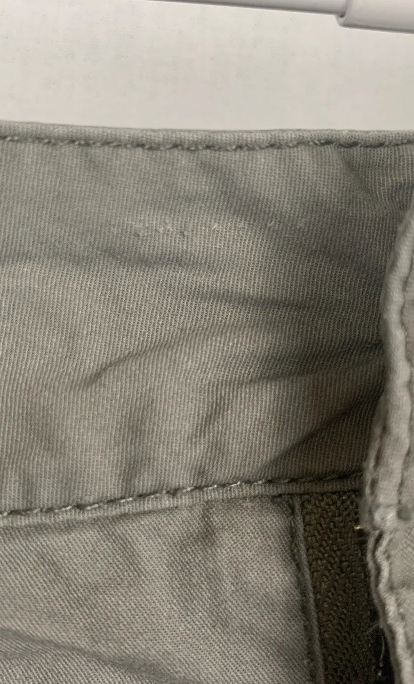 Isolde olivgröna shorts