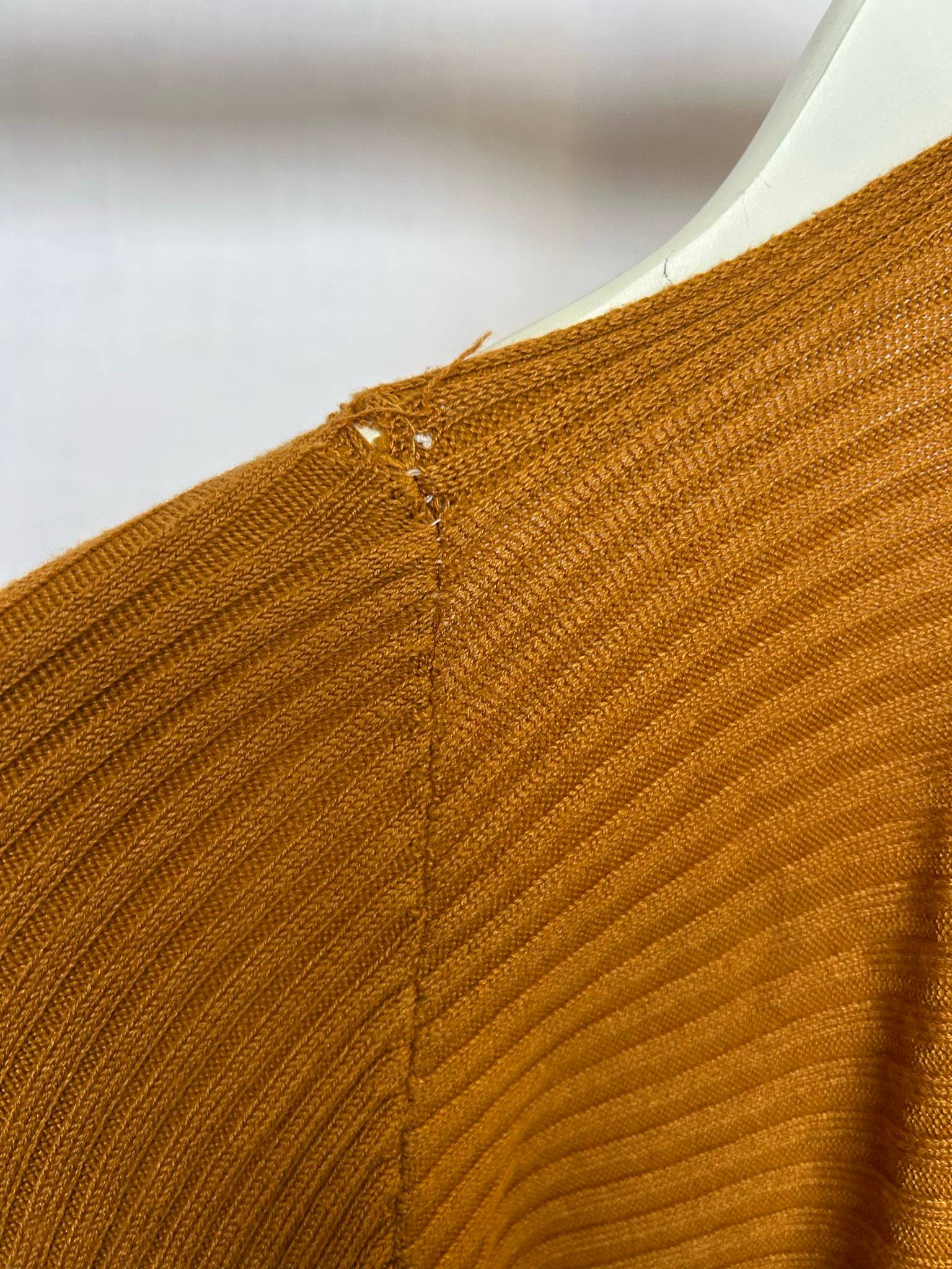 Freequent ribbad brun cardigan med öppen fram