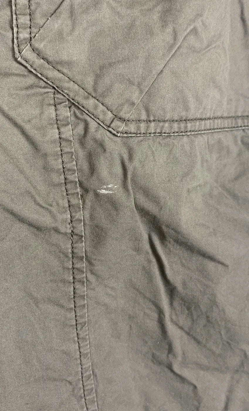 Isolde olivgröna shorts