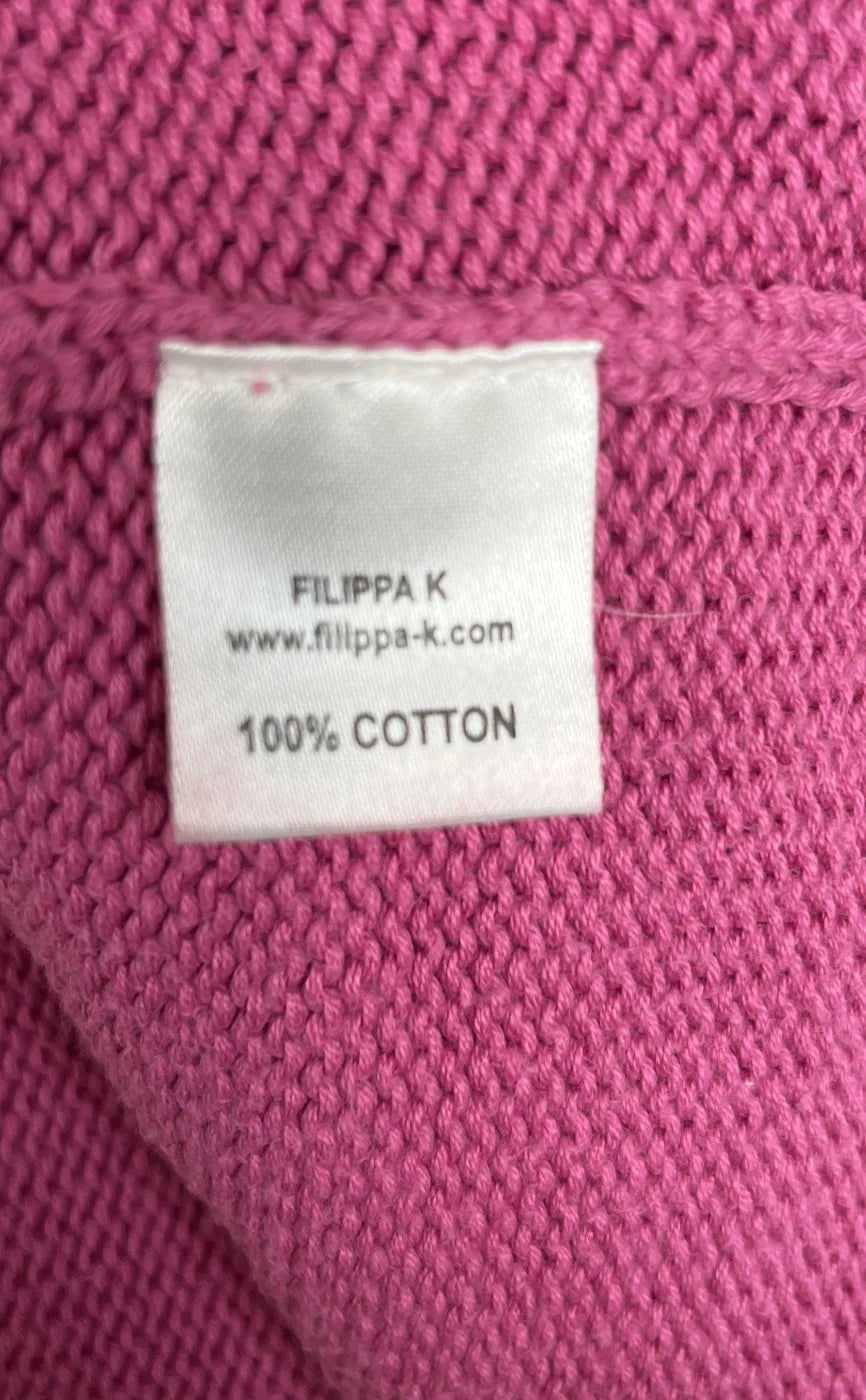 Filippa K rosa stickad poncho med fransar