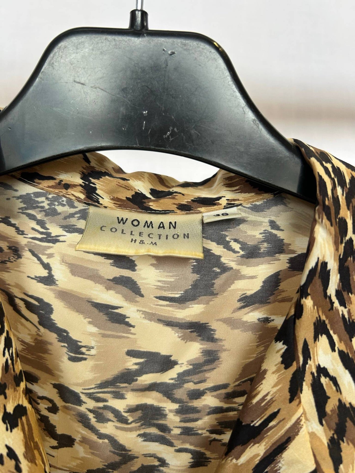 H&M vintage silkesskjorta med djurmönster