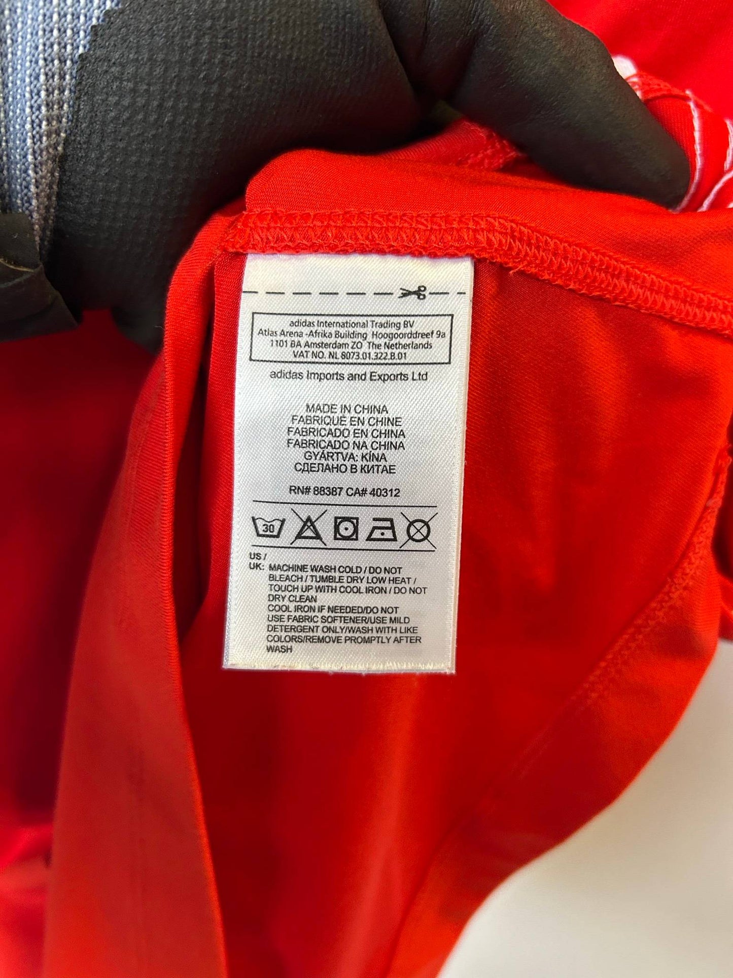 Adidas Performance Essentials röd linne