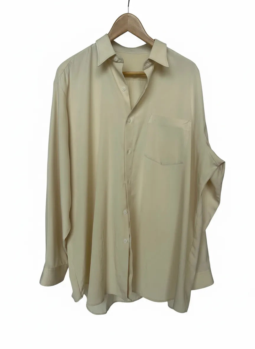 Beige långärmad herrskjorta