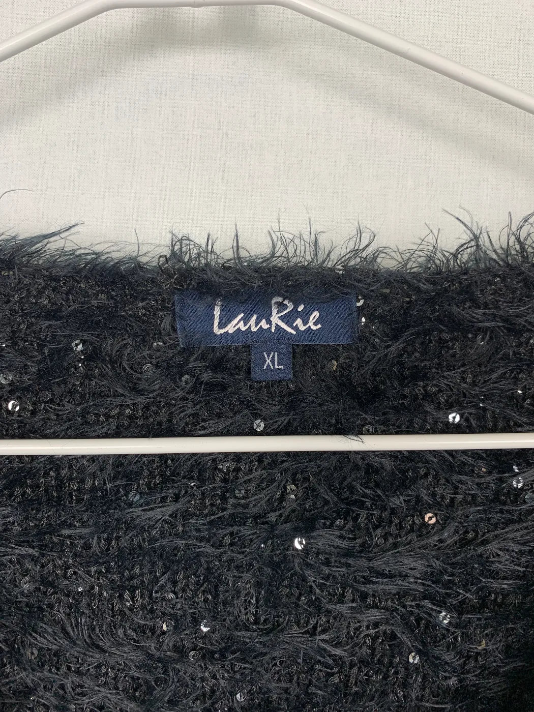 Laurie svart paljettprydd luddkavaj