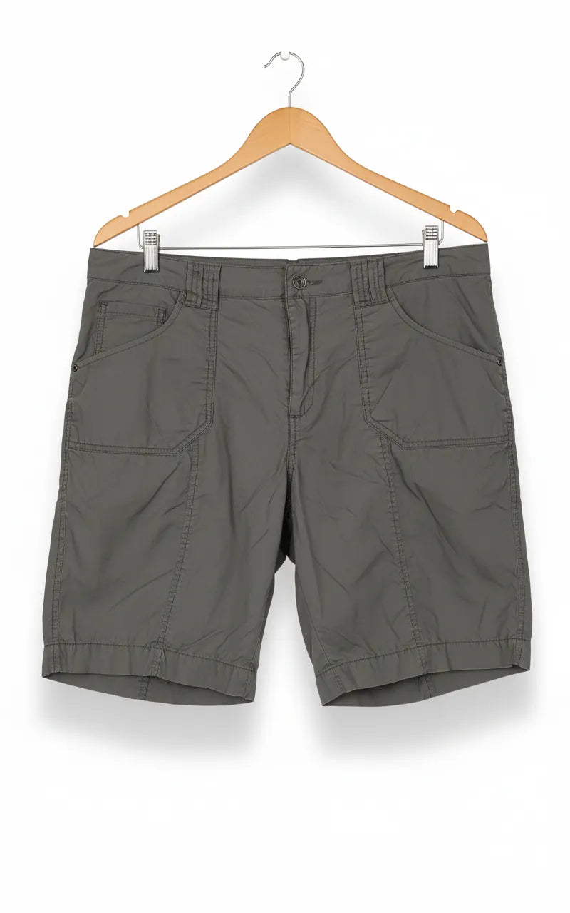 Isolde olivgröna shorts