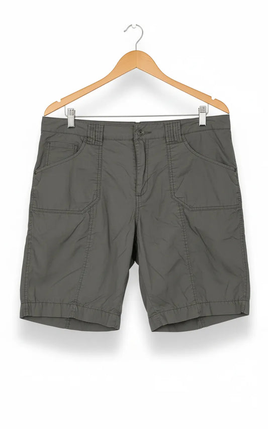 Isolde olivgröna shorts