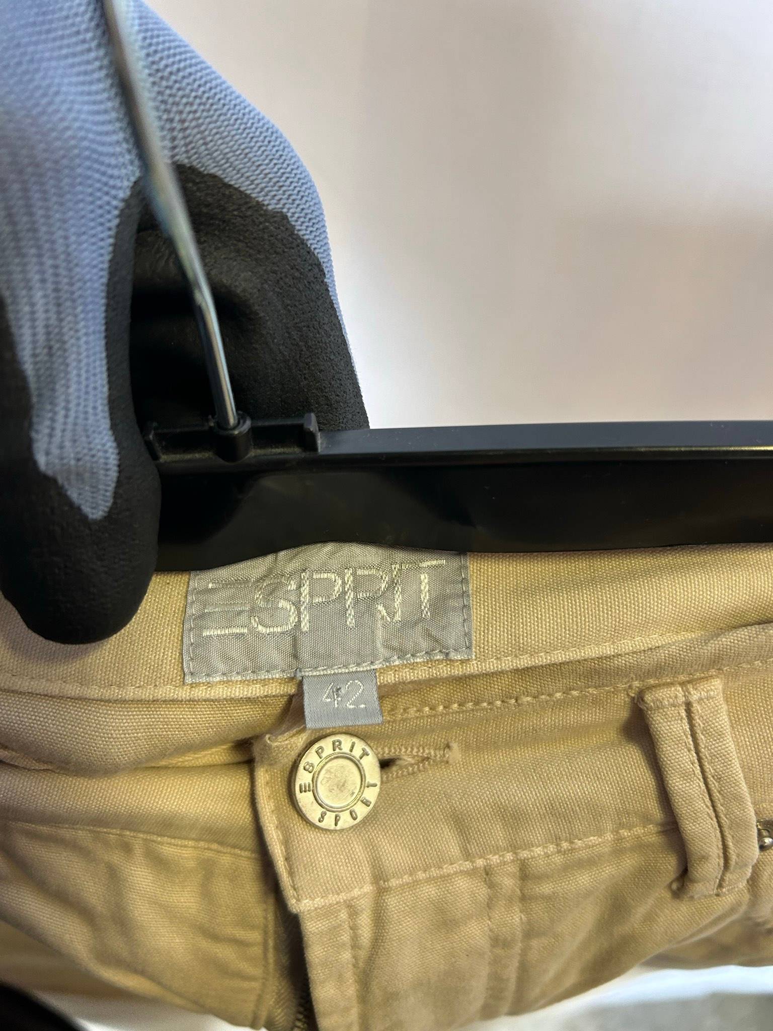 Esprit beige bomullsbyxor