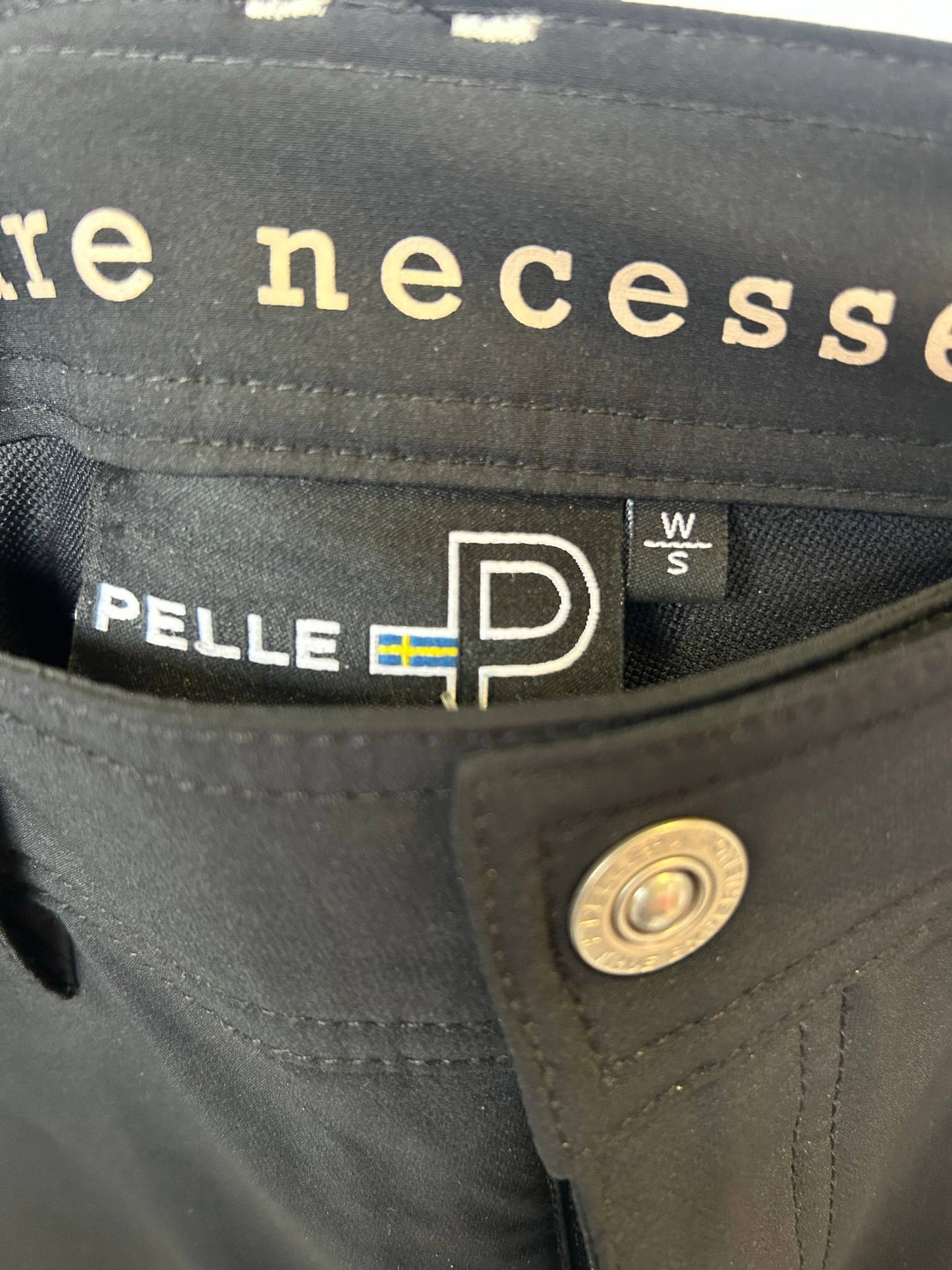 Pelle P svarta culottes med dragkedjefickor