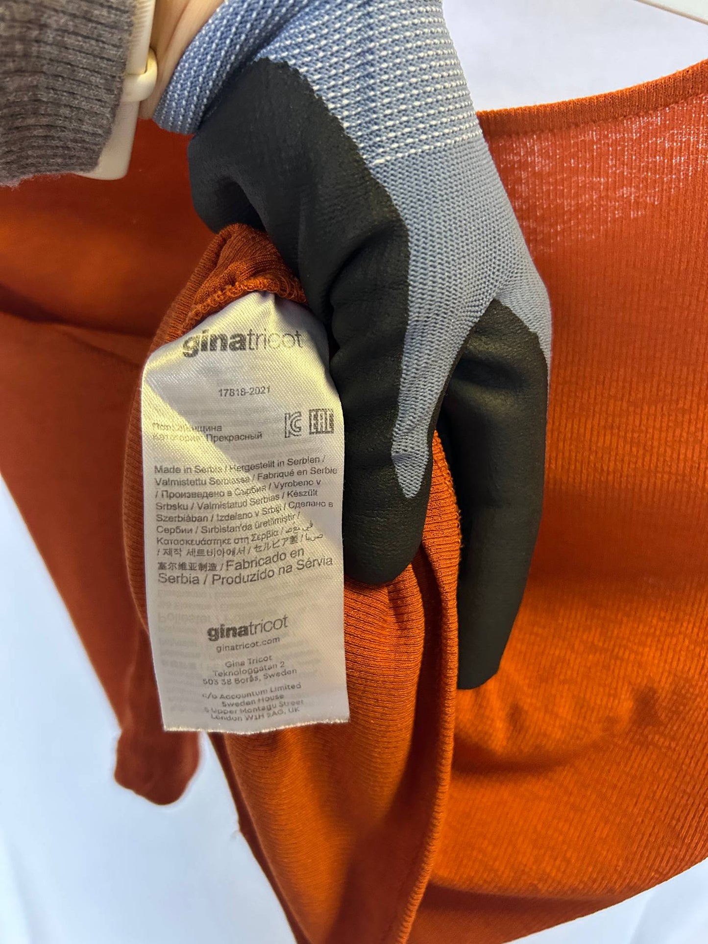 Gina Tricot kort topp i rostorange