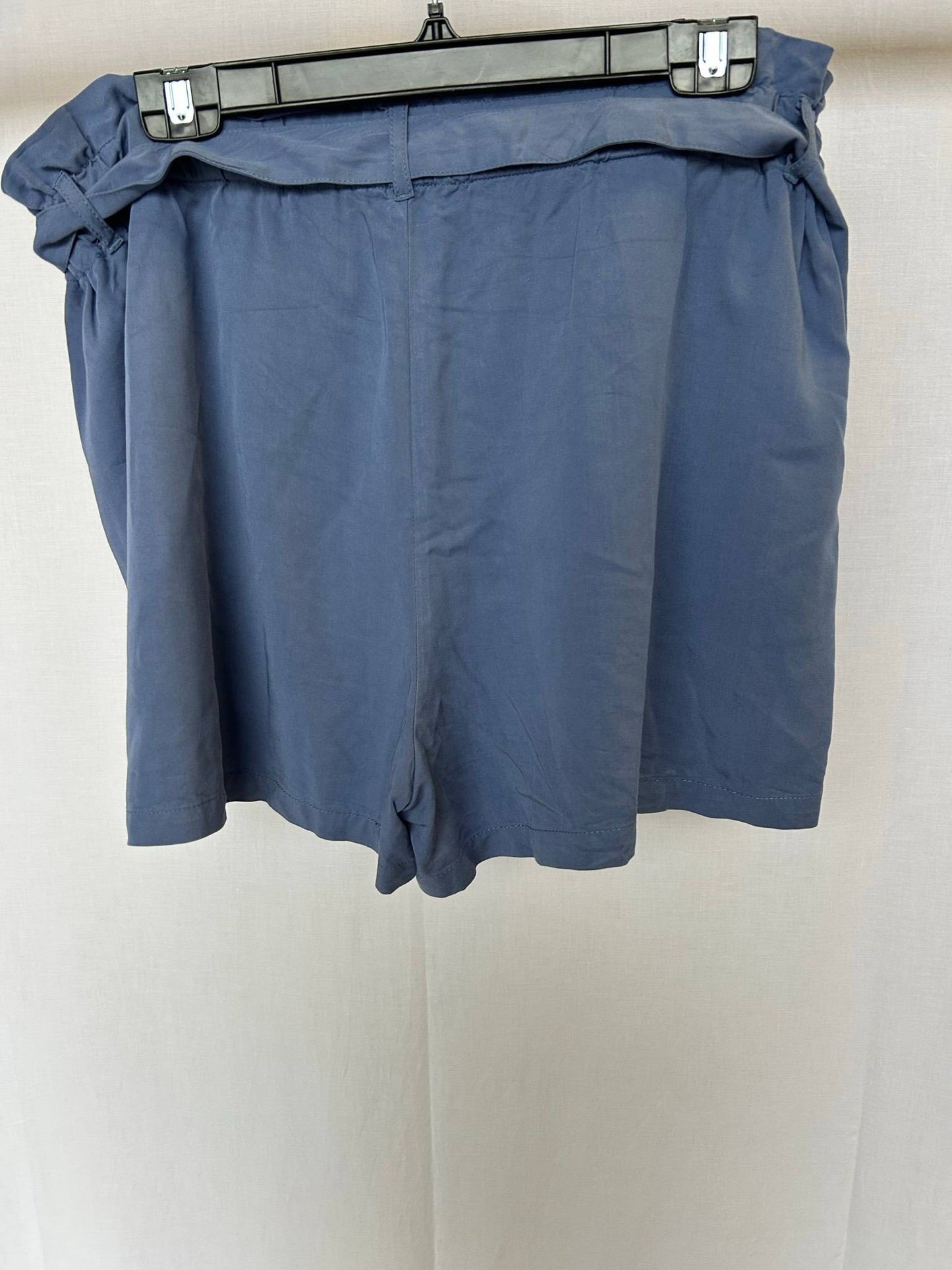 ADPT. blå shorts med papperspåse-midja