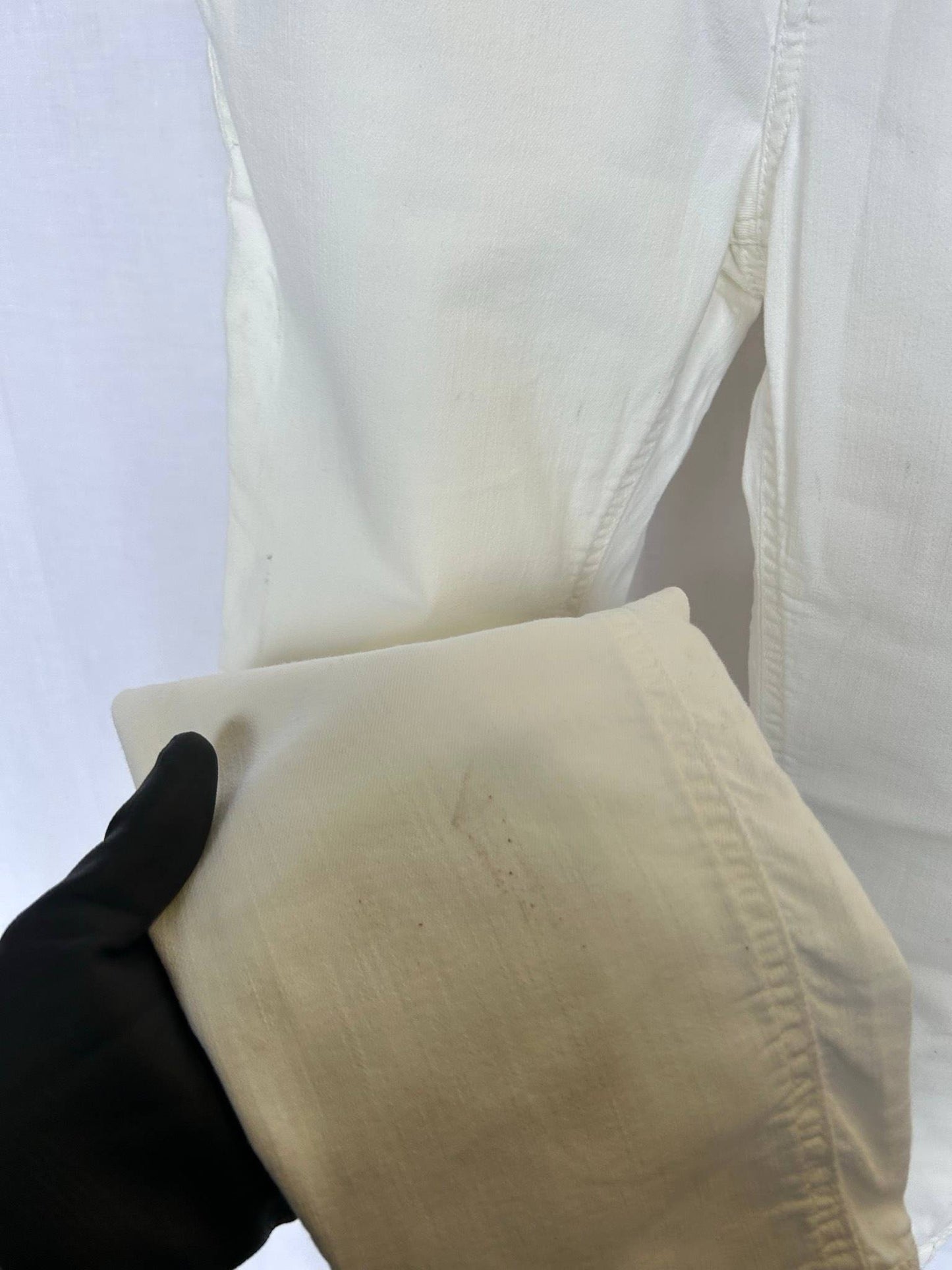 MAC Dream Summer Chic Authentic beige jeans