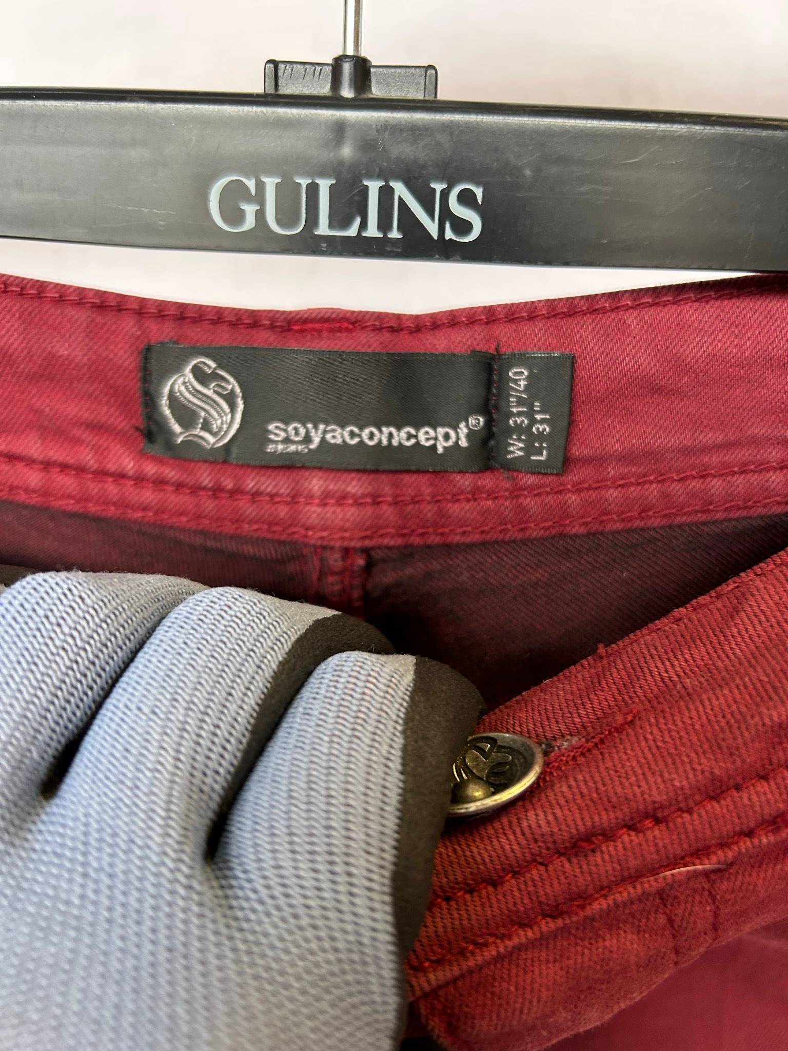 Soyaconcept burgundy tajta byxor