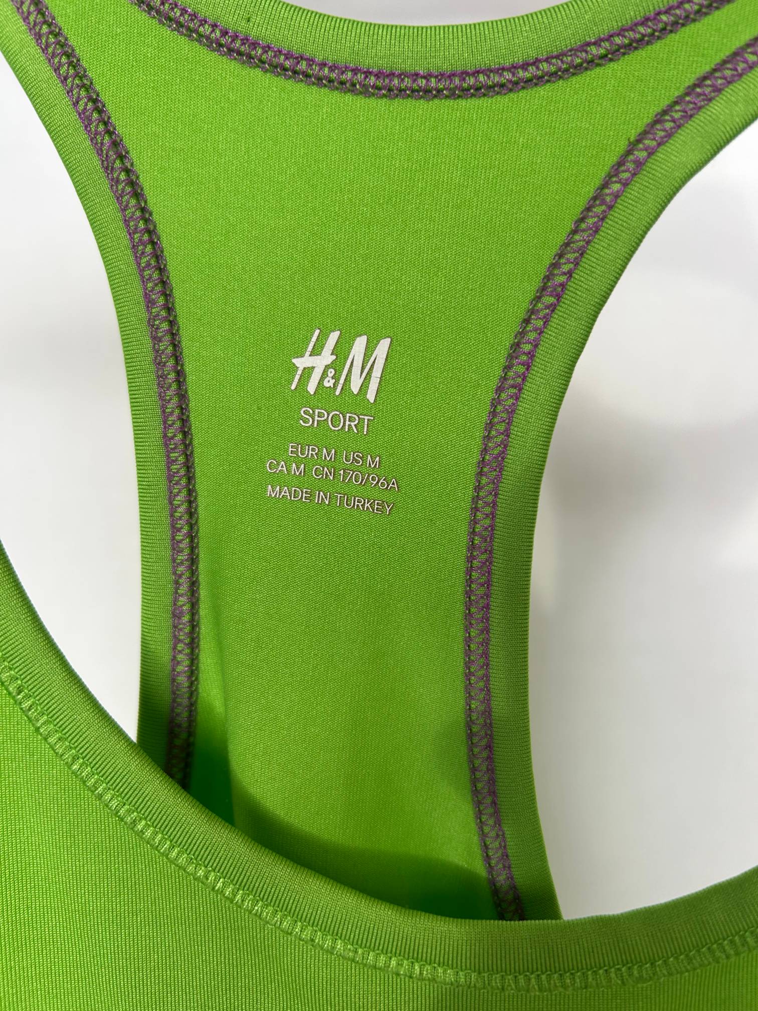 H&M Sport grön rygglös linne