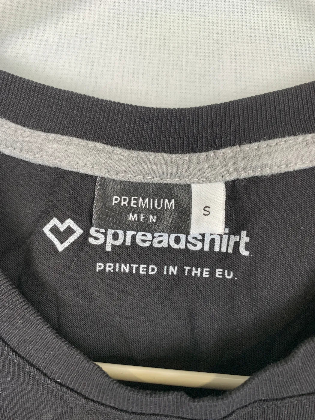 Spreadshirt svart t-shirt med tryck för herr
