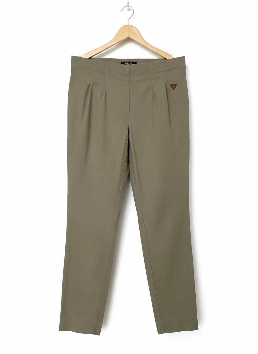 LauRie slim fit byxor i khakifärg