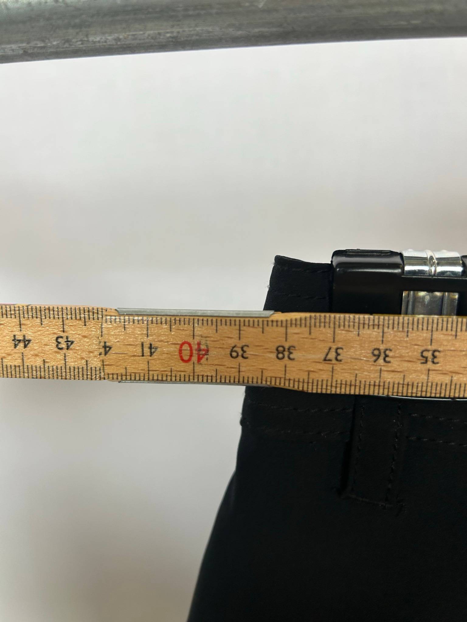 Pelle P svarta culottes med dragkedjefickor