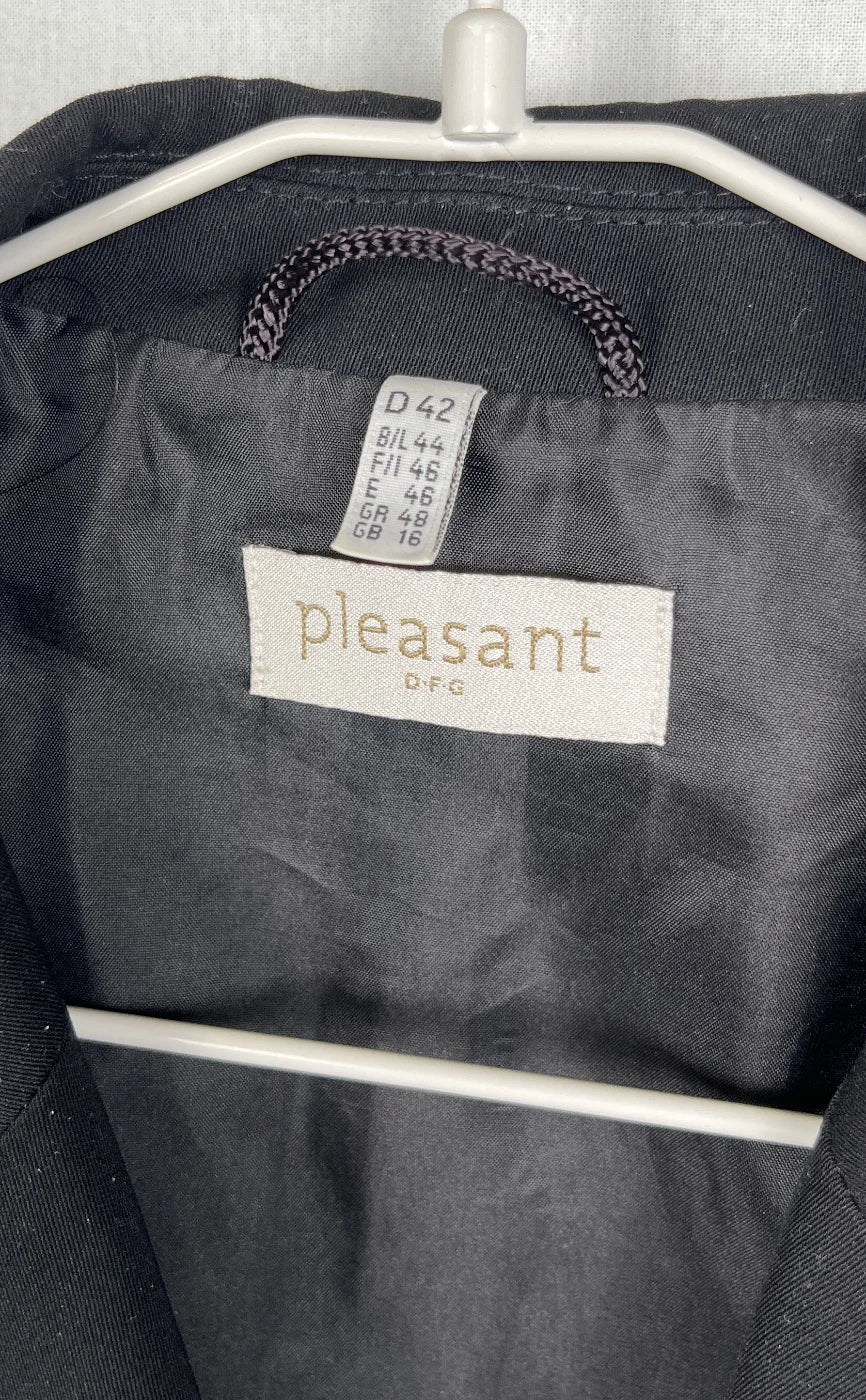 Pleasant klassisk svart kavaj