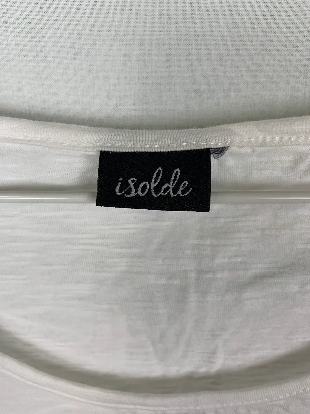 Isolde vit t-shirt med spets på axlarna